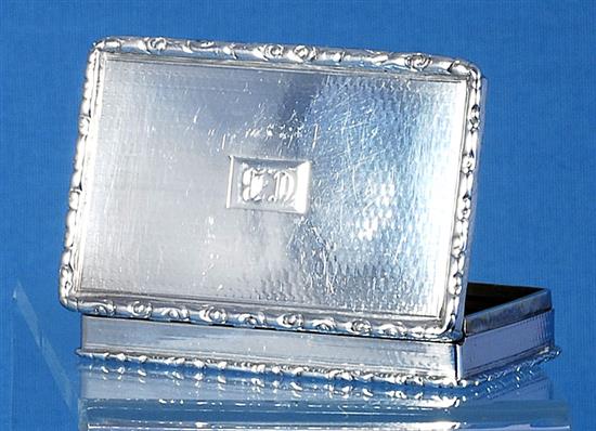 A William IV engine turned silver snuff box, by Edward Smith, Length 80mm Weight: 4.3oz/135grms
